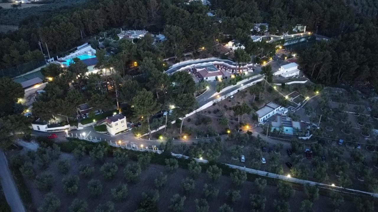 ויאסטה Villaggio Elisena מראה חיצוני תמונה