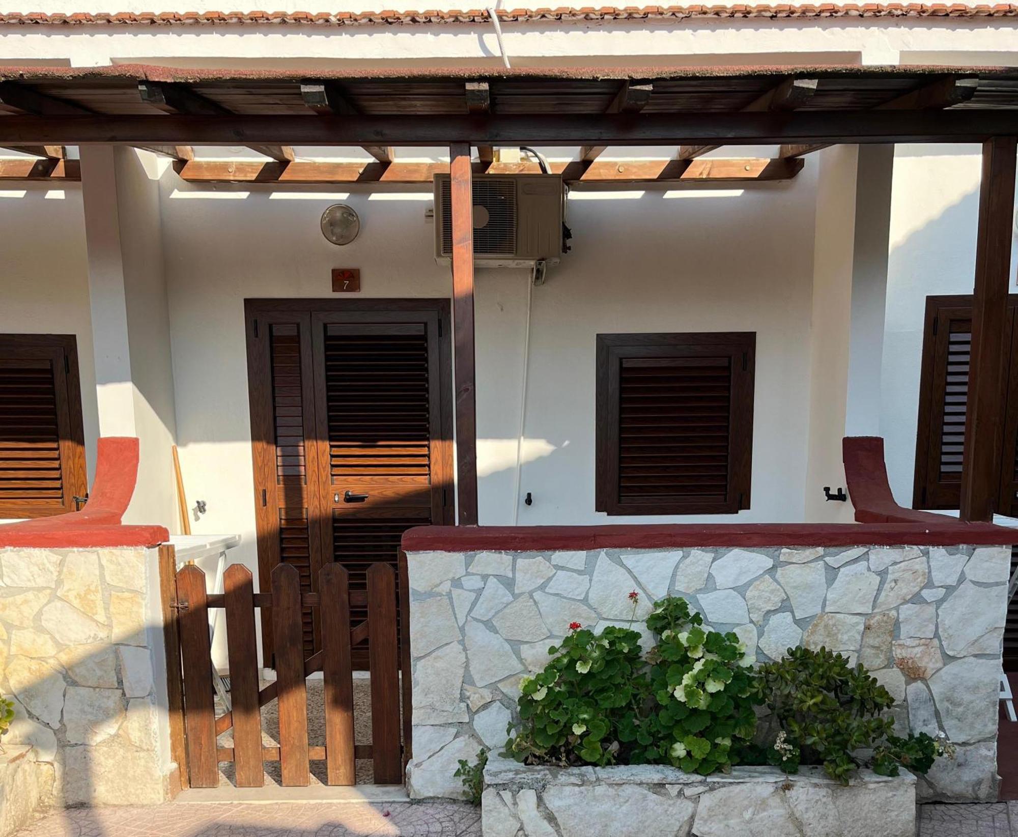 ויאסטה Villaggio Elisena מראה חיצוני תמונה