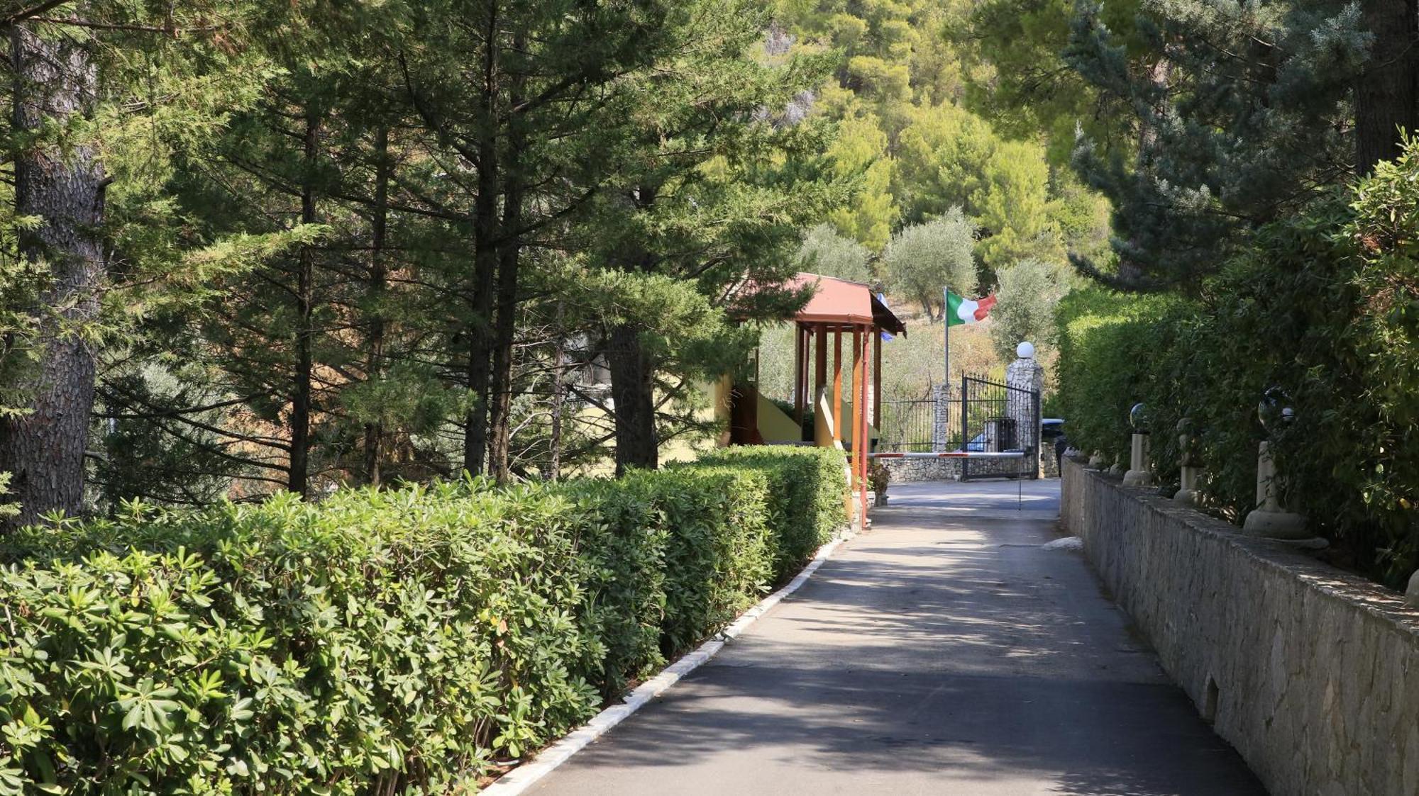 ויאסטה Villaggio Elisena מראה חיצוני תמונה