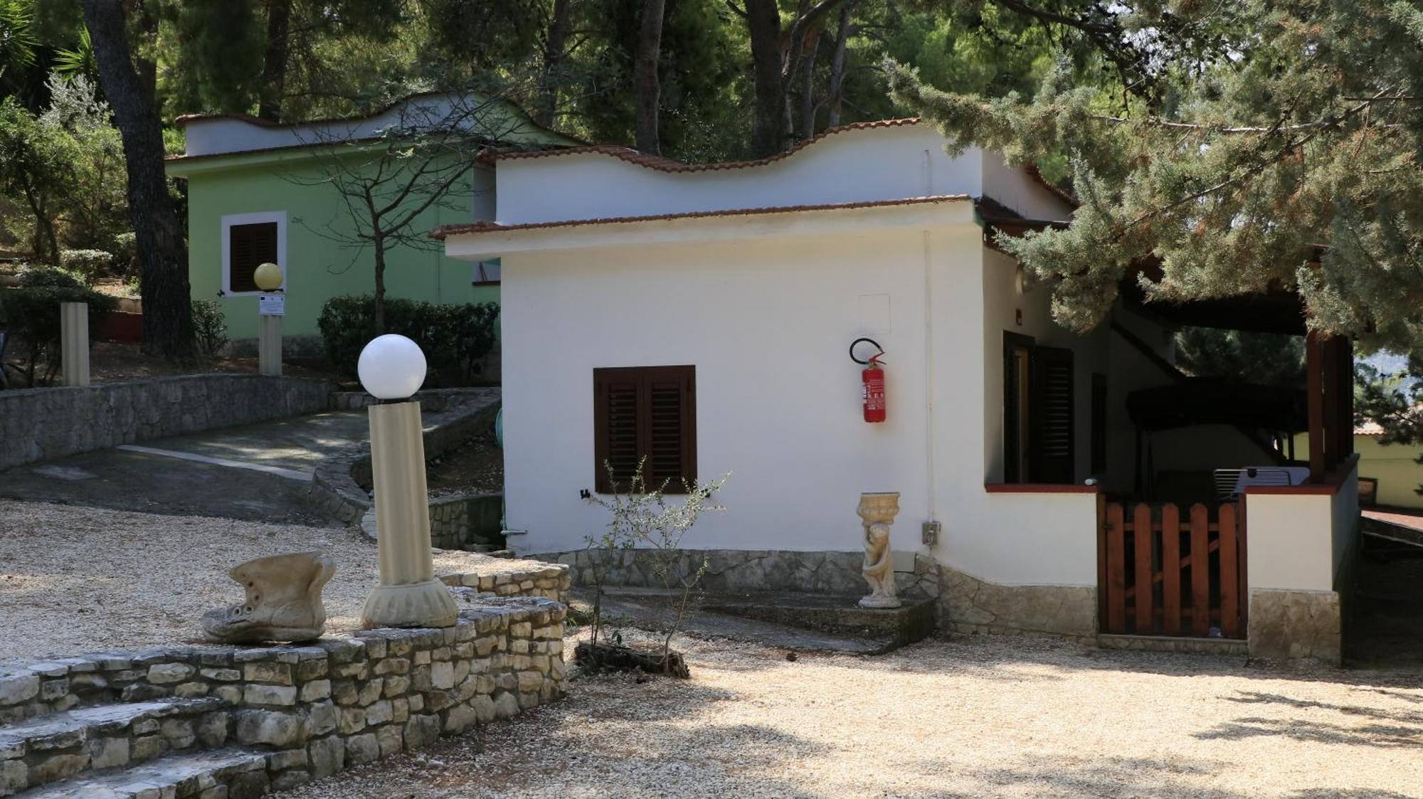 ויאסטה Villaggio Elisena מראה חיצוני תמונה